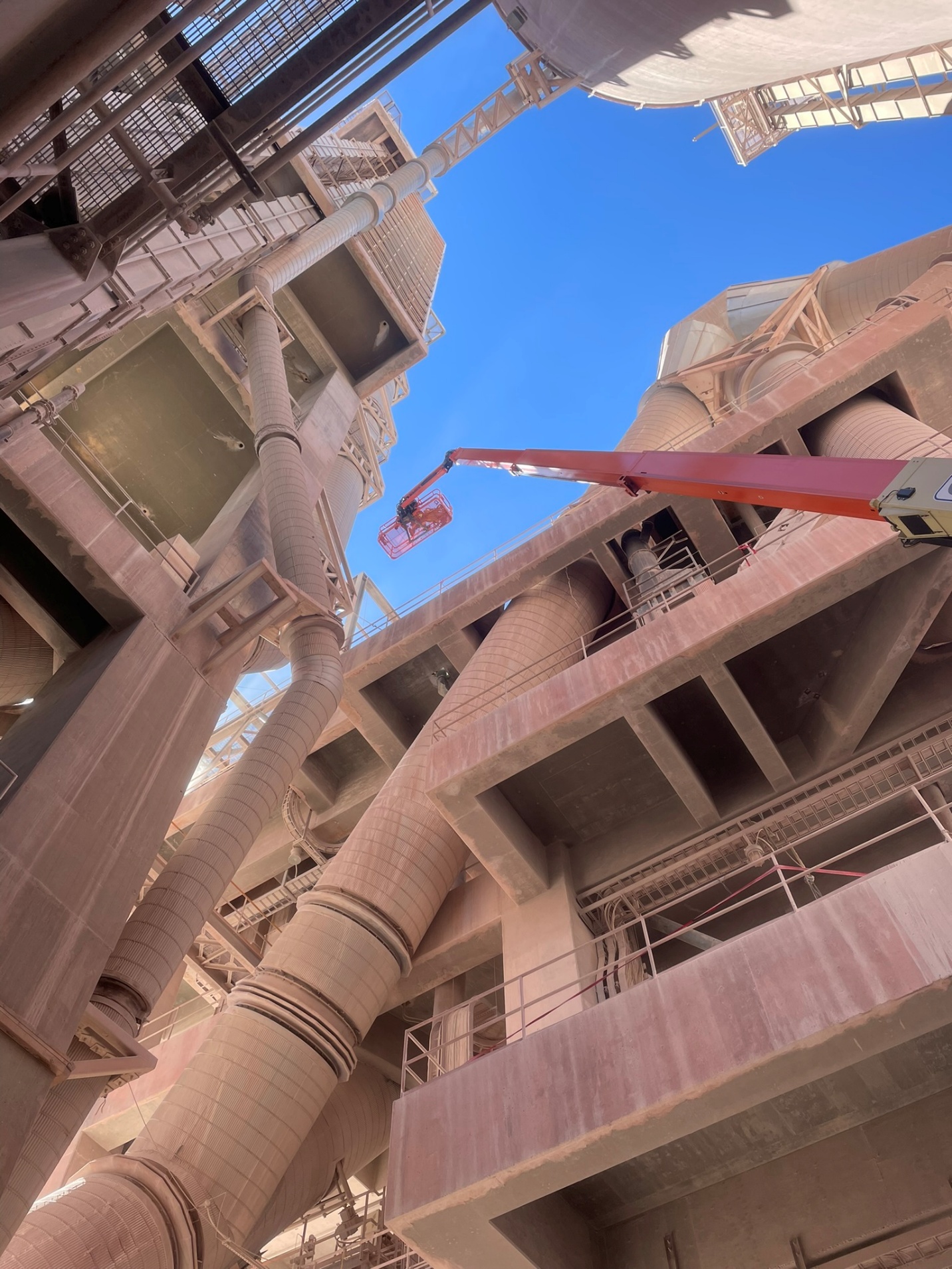 Raw Grinding Dust Collector — Interior Chutes And Ducts (7/11)